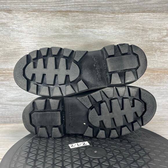 Timberland Women’s Chukka Low Black Leather Boots Size 6 M - Picture 8 of 8